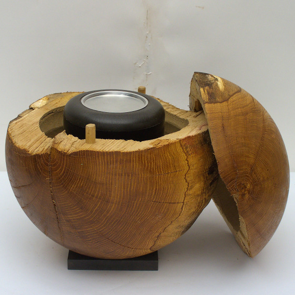 Holzurne aus Eichenholz