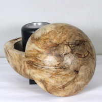 Holzurne aus Buche, gestockt