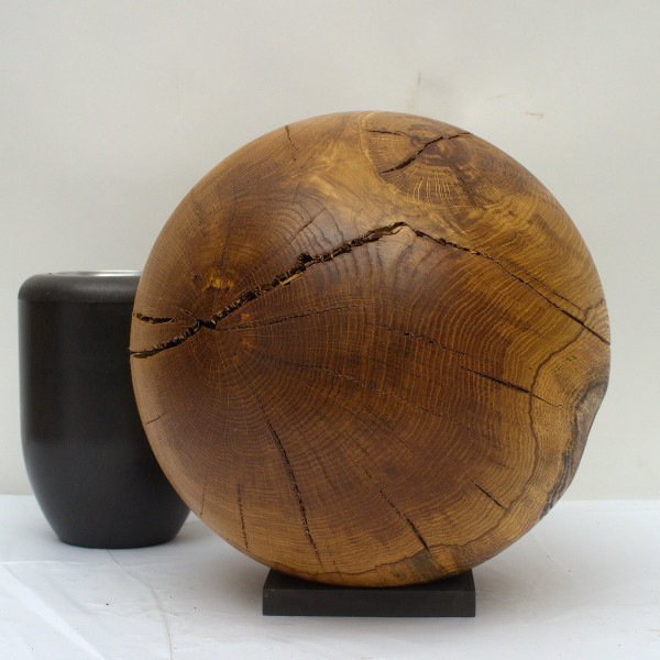 Holzurne aus Eichenholz