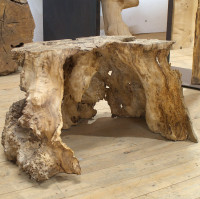 dünnwandige Form aus Pappelmaser